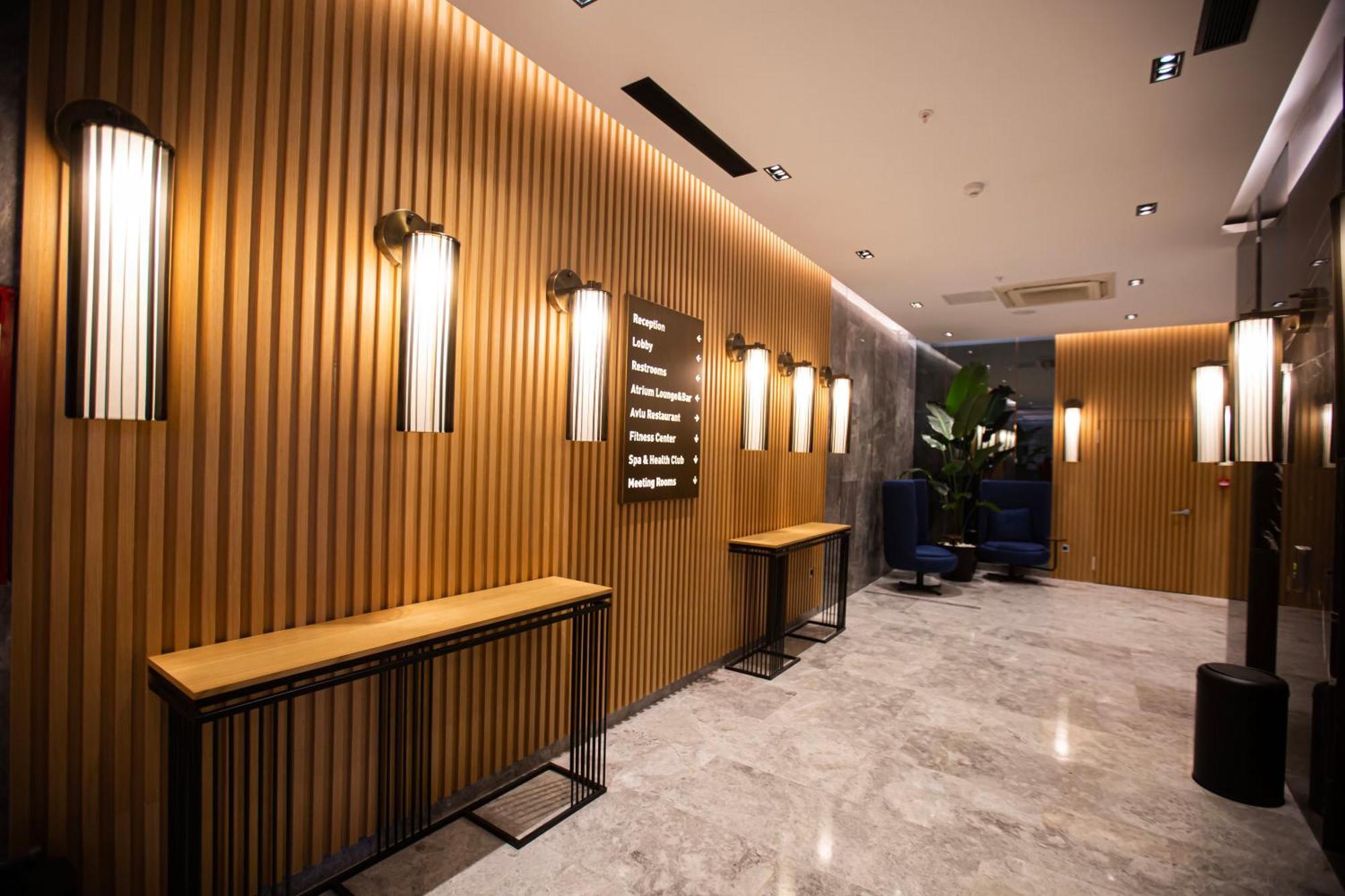 Ramada Plaza Sultanahmet Hotel Istanbul Exterior photo Interior of the hotel