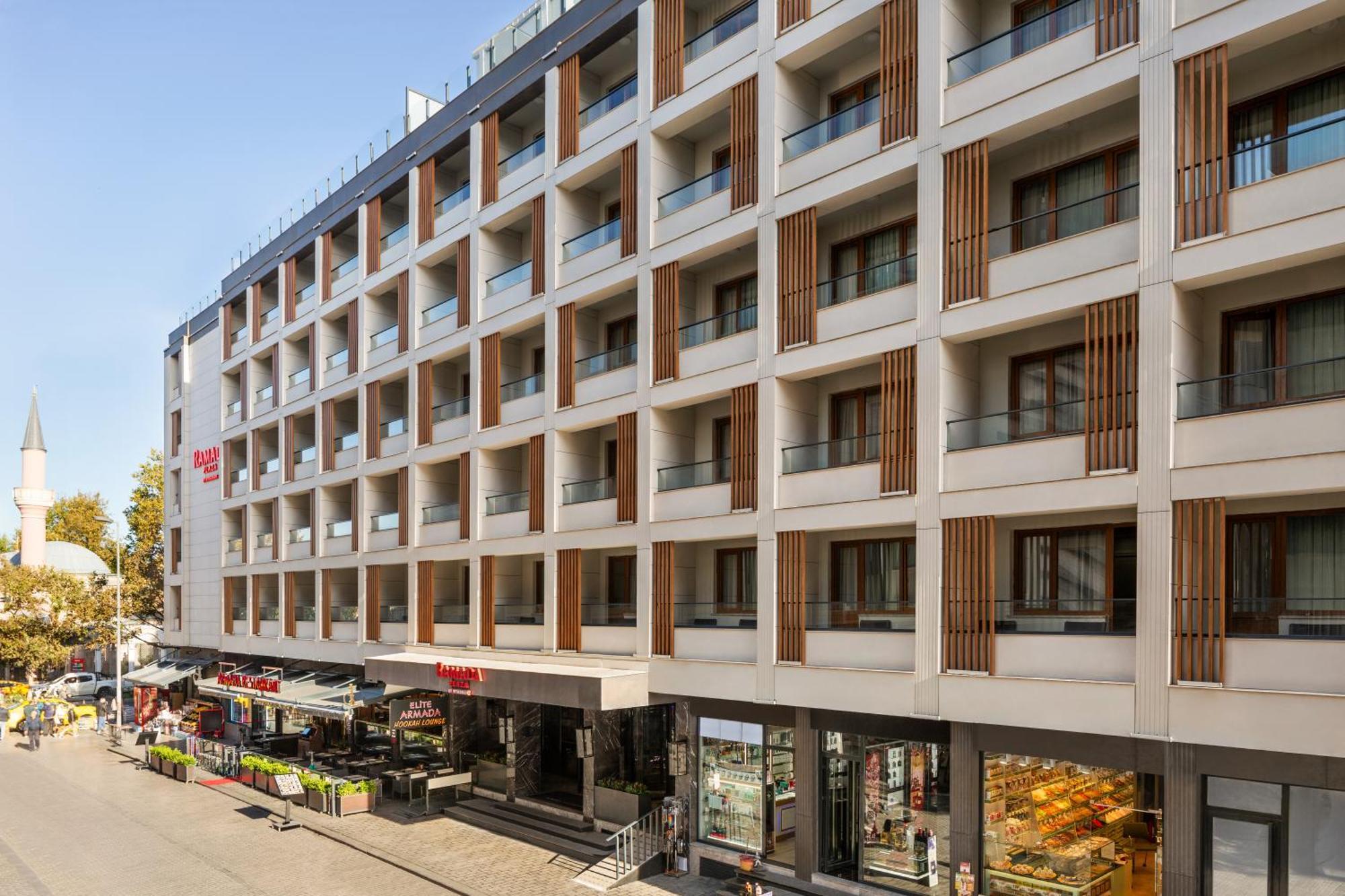 Ramada Plaza Sultanahmet Hotel Istanbul Exterior photo